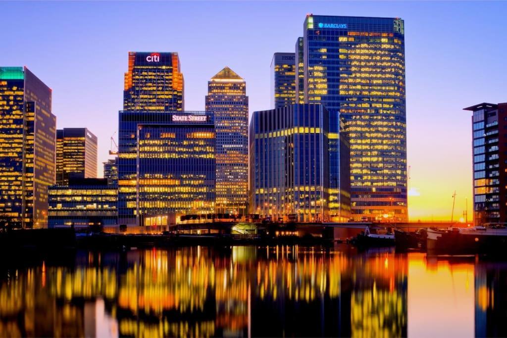 Luxury Penthouse In Canary Wharf - 3 Bedroom / 2 Bathroom Appartamento *